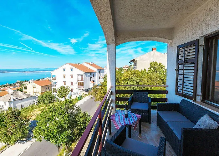 Beschauliches Nur 650 Meter Zum Mit Fitnessraum, Meerblick, Grill Crikvenica